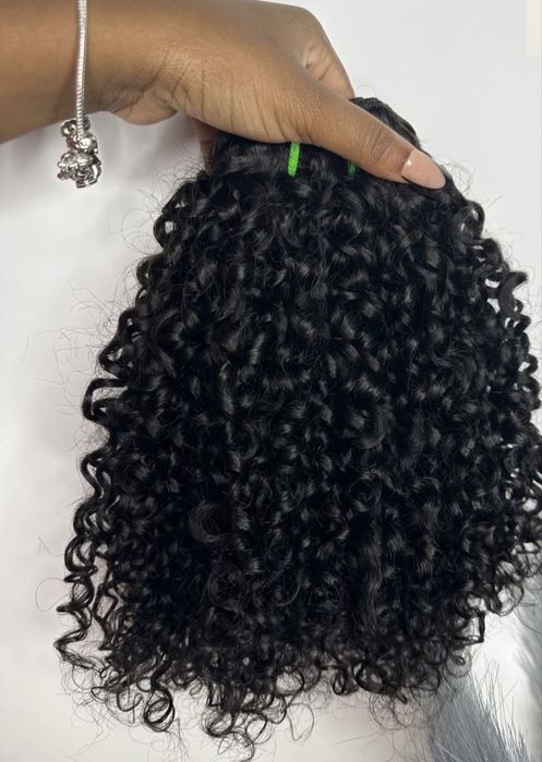 Cabelo humano cacheado