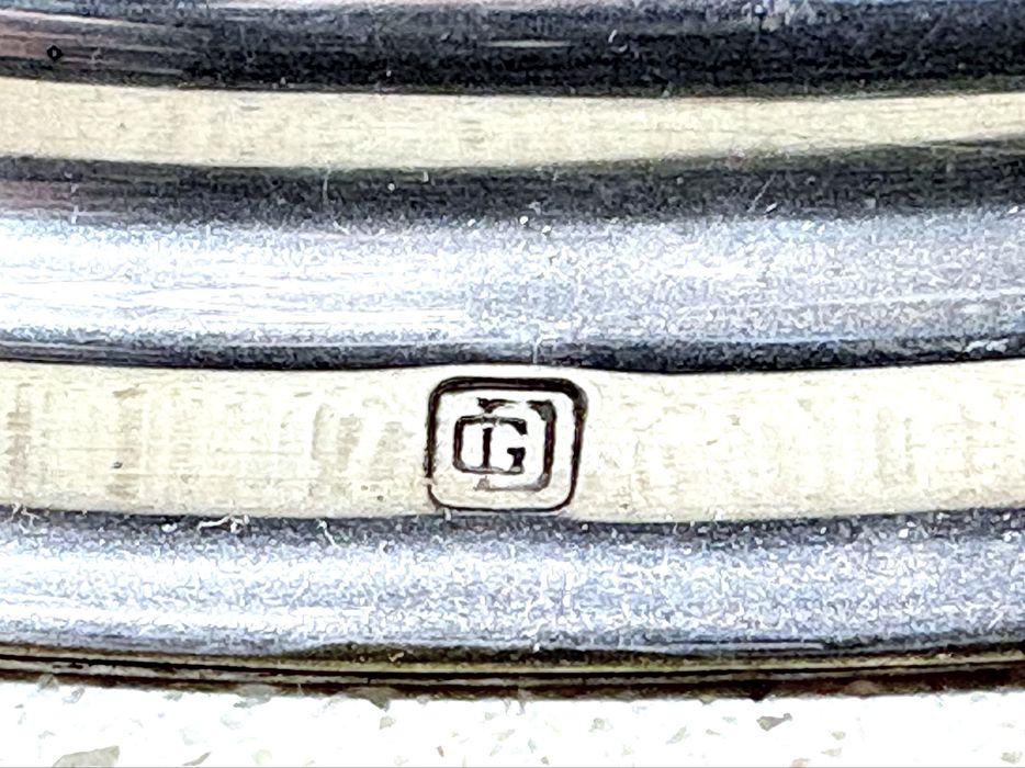 Lindo antigo castiçal de 3 lumes com banho em prata - marcado