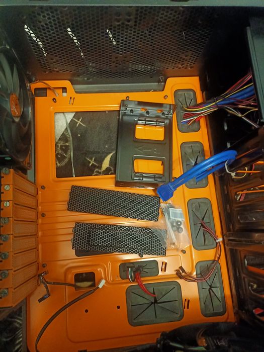 XPRESATOR X3 корпус для игрового ПК