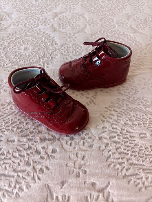 Botinha de verniz n20 rigorosamente novas