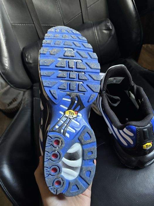 Nike tn praticamente novas