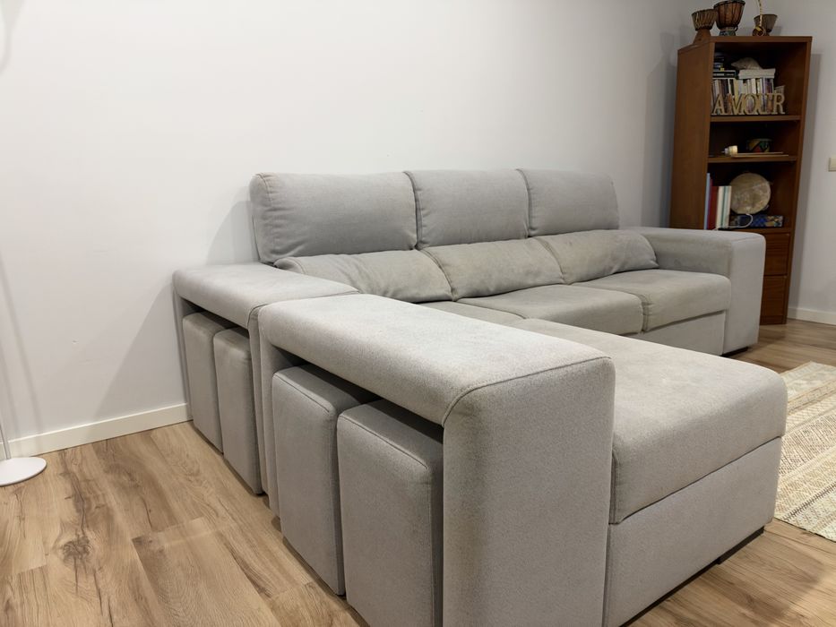 Sofa extensivel com bancos