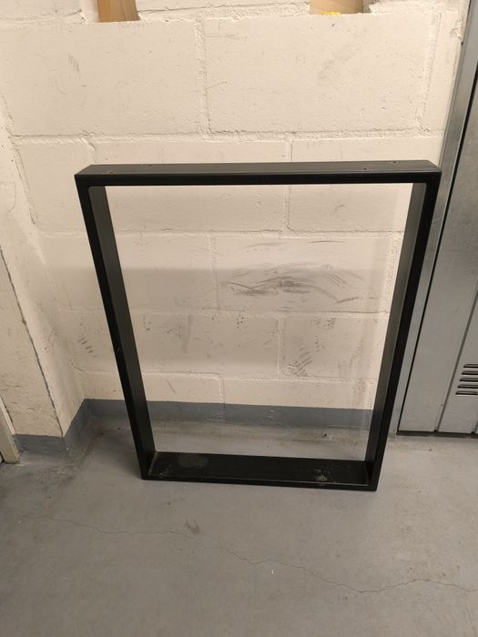 Podpórka, noga  blatu, biurka stalowa