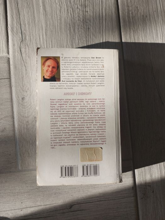 Anioły i demony  Dan Brown