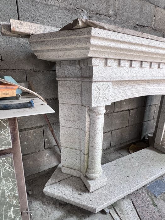 6 Lareiras em granito (4 de canto e 1 frontal)