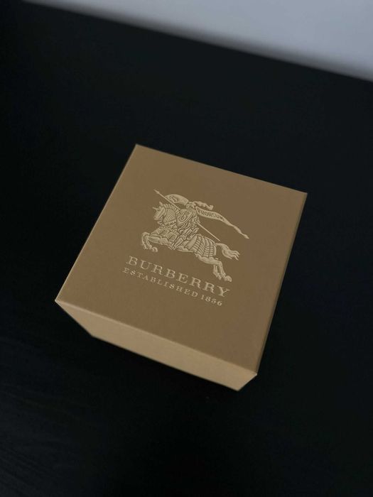 Relógio Burberry BU9001 - Novo, original com caixa e documentos