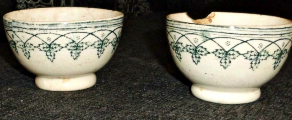 2 tigelas muito antigas