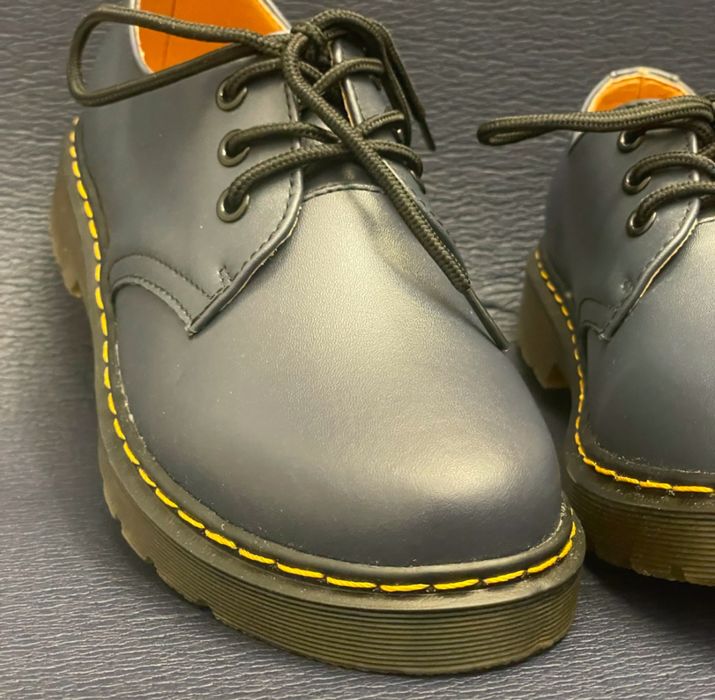 Półbuty oxfordki klasyczne glany niebieskie unisex eleganckie martensy