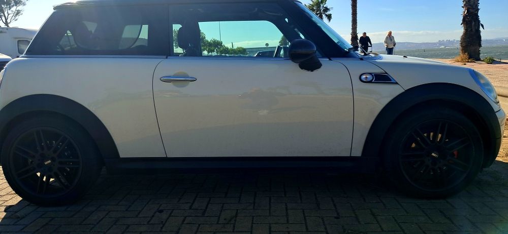 Vendo ou troco - Mini Cooper D