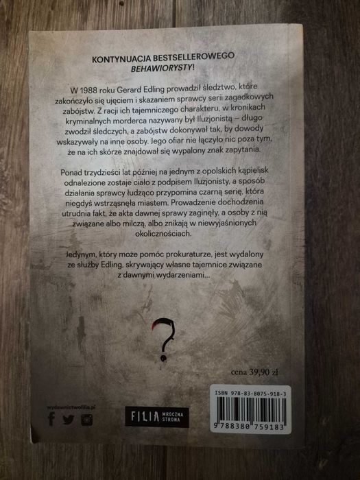 Książka ,,Iluzjonista"