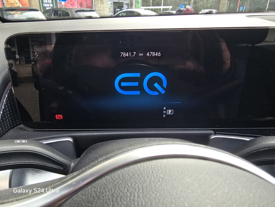 Mercedes EQB 250+ Progressive 7 lugares iva dedutível