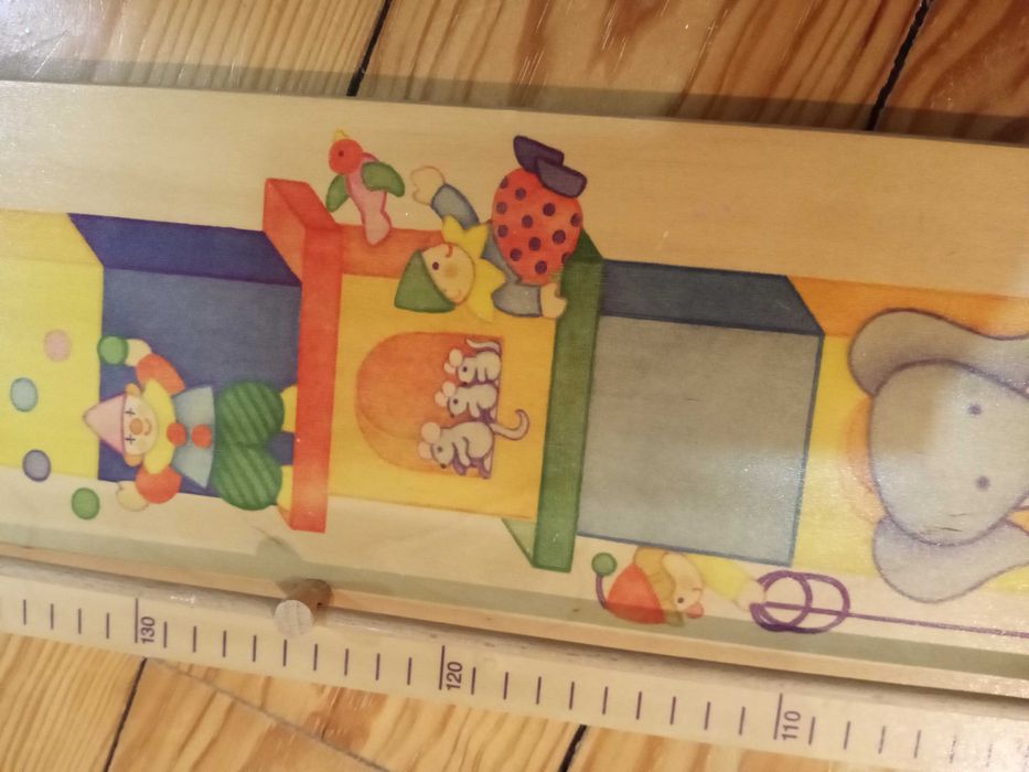 SELECTA Régua de medição de criança em madeira impecável