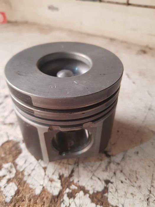 Поршни ЗМЗ 514 новые оригинал