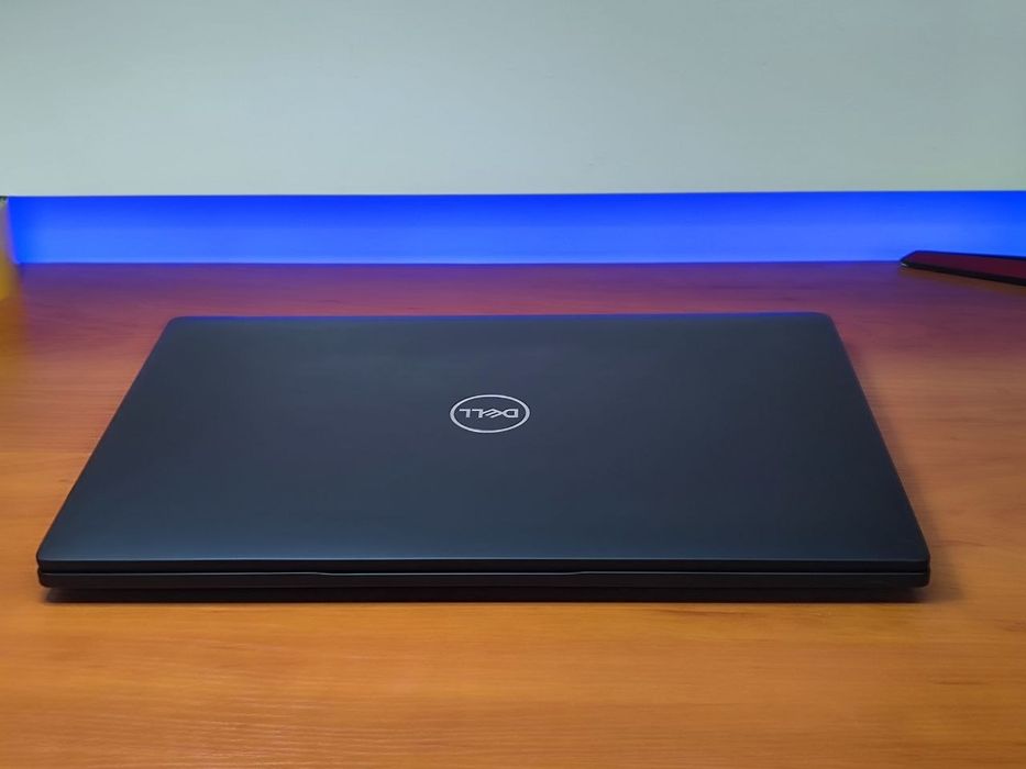 Dell Latitude 7490 Core i5 8250u (8-gen.) 1,6 GHz / 8 GB / 240 SSD / 1