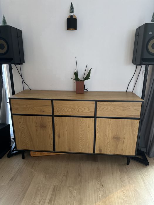 JYSK -Kredens ODENSE 3 drzwi