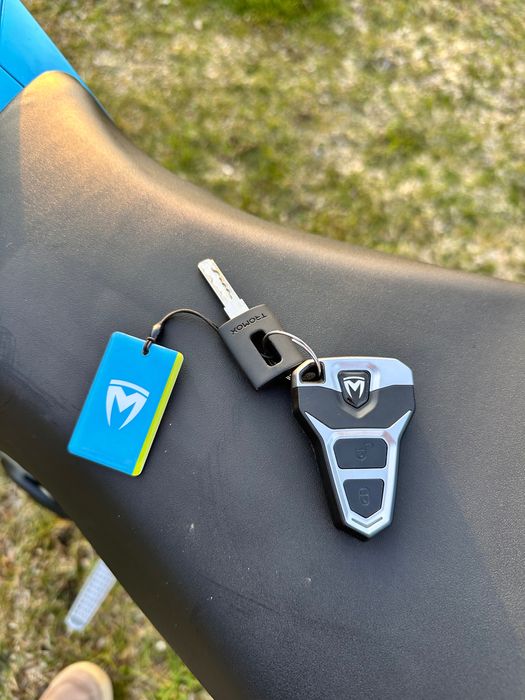 Tromox UKKO S elektryczny 125cc na kat A1/B jak soco horwin zero 440km