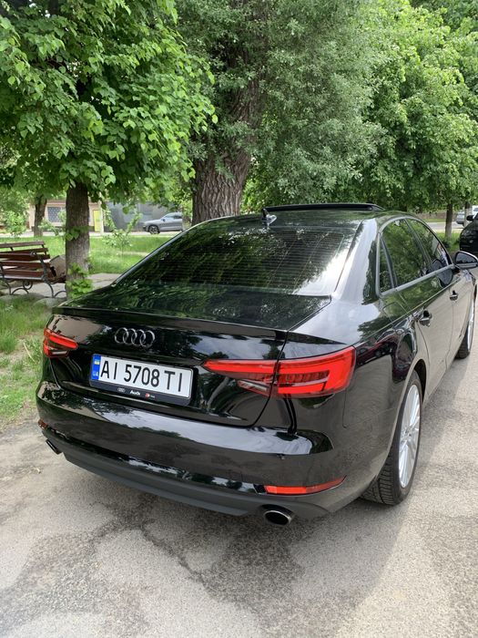 Продам Ауді А4Б9