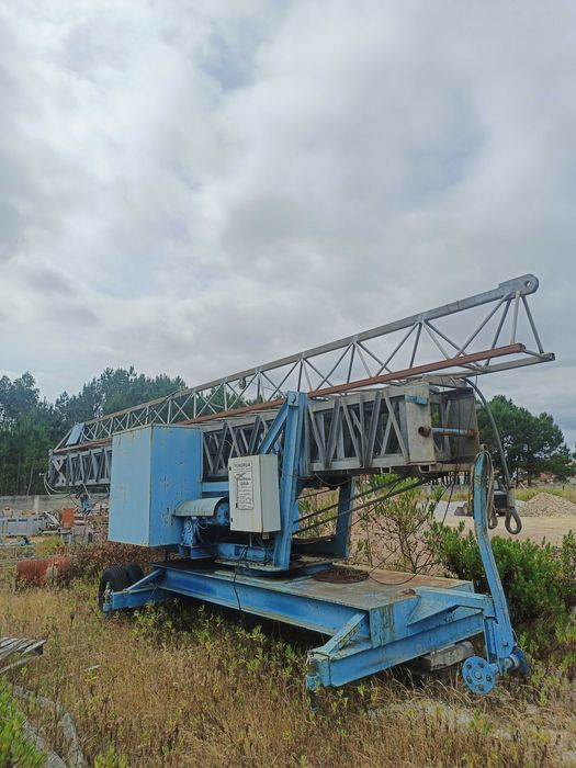Grua da marca Pergrua