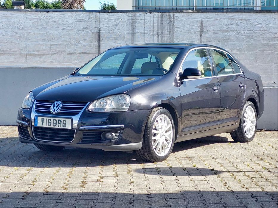 Volkswagen  Jetta 2.0 TDI (2007)