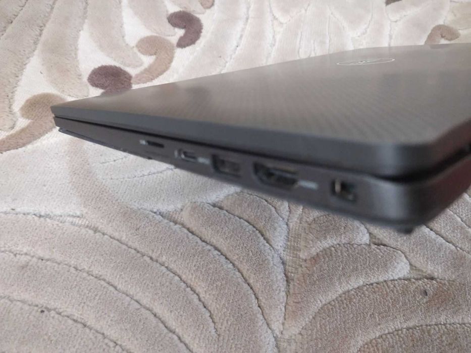 Ноутбук Dell Latitude 7420 i5-1145*8*128