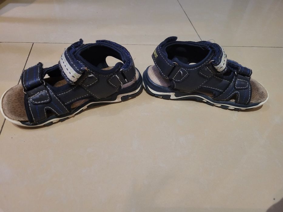 Sandały dla chłopca r. 26