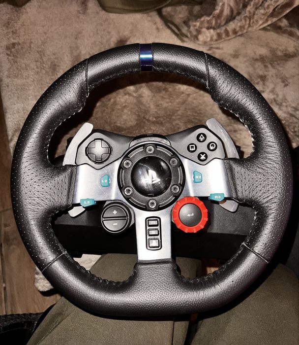 Продам руль logitechg g29 в отличном состояние