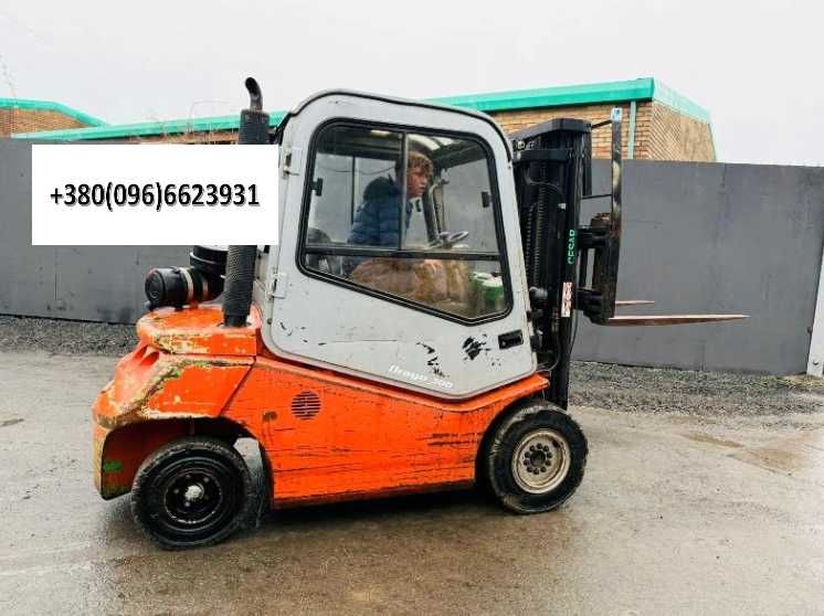 Вилочний погрузчик навантажувач CESAR DRAGO 3 тони, 4,5 м