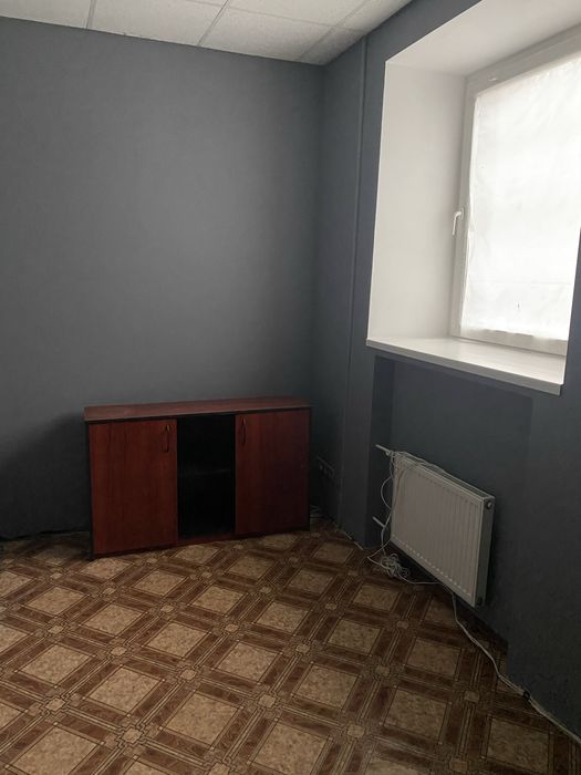 Продам нежитлове приміщення