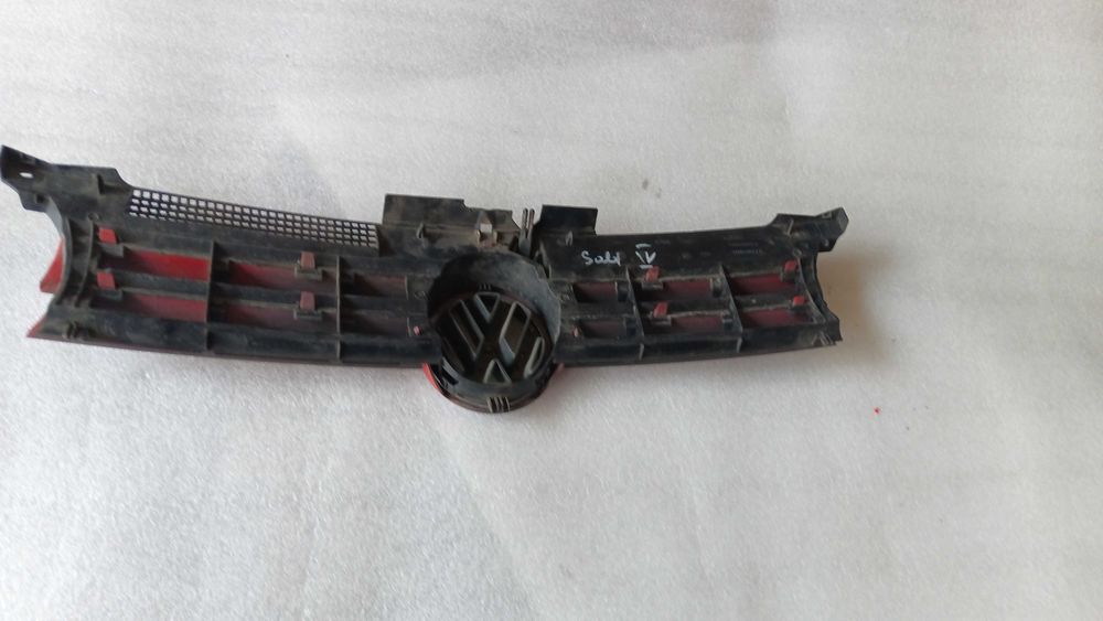 Atrapa Grill VW Golf 4 IV