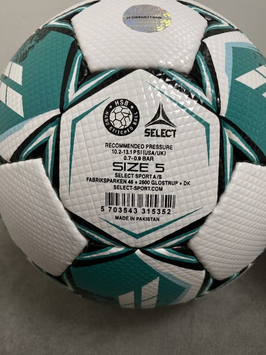 Мʼяч футбольний Select Numero 10 (Fifa Quality Pro) V23