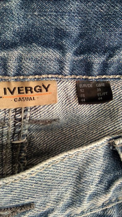 Dżinsowe szorty męskie