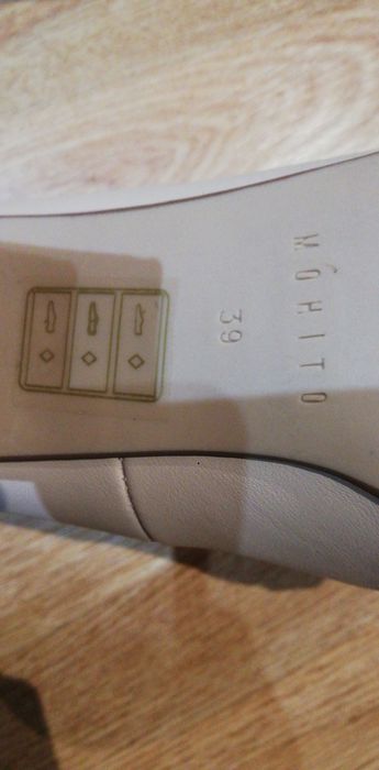 Buty eleganckie Mohito jak Nowe