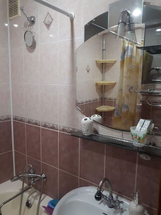 Продается 2к квартира (Даманский)