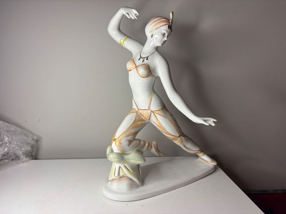 figurka kobieta w stylu art deco retro prl