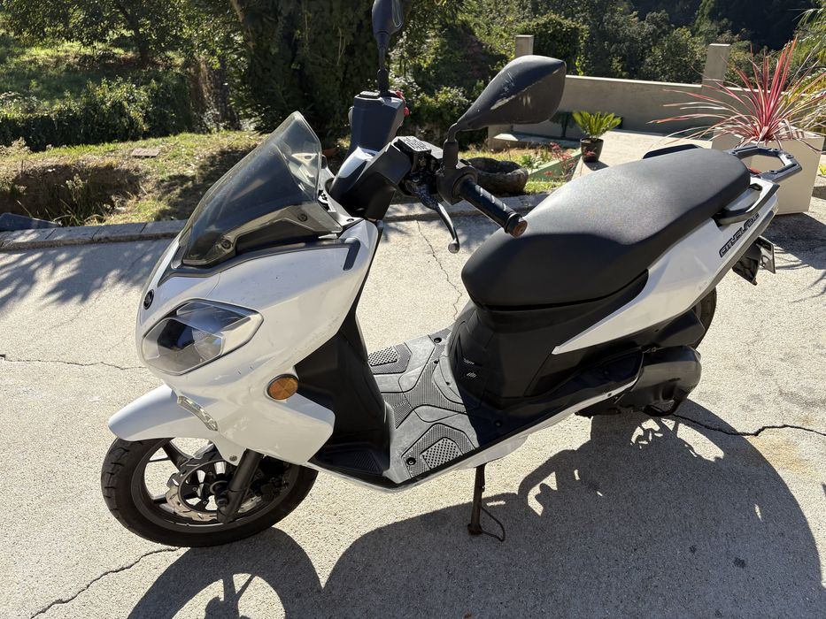 Keeway 125 cc.
