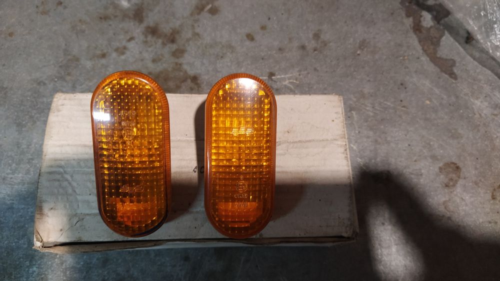 Продаются Повторители для Wolksvagen.