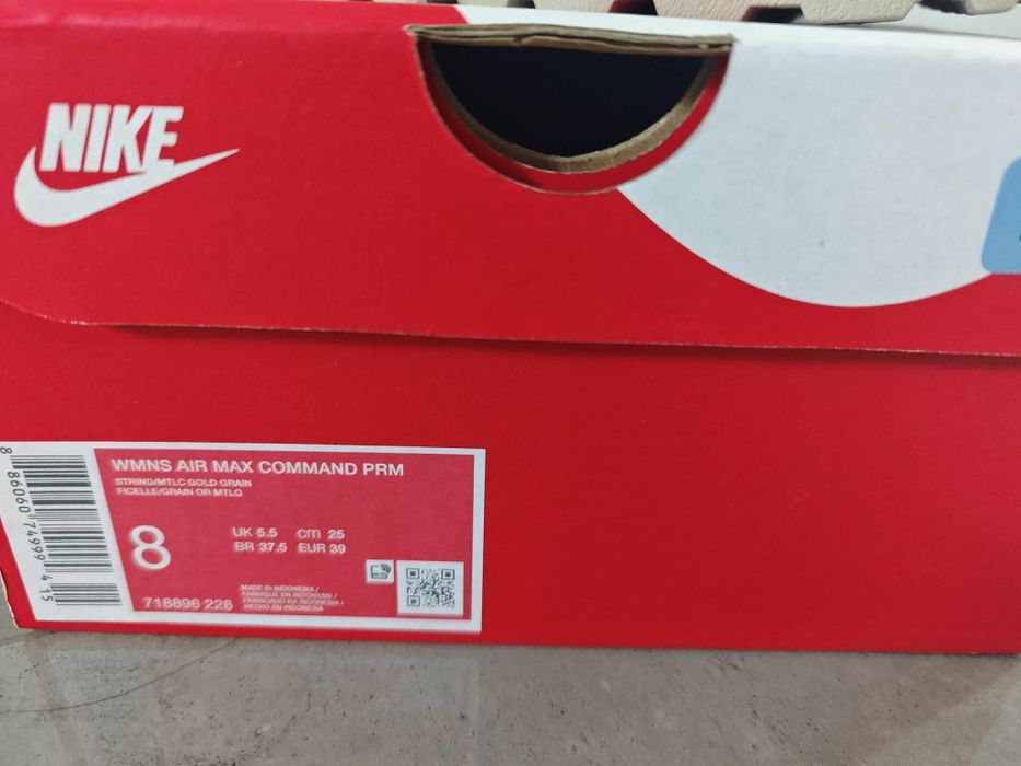 Nike AIR MAX COMMAND rozm. 39
