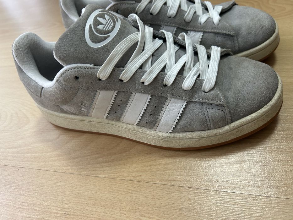 Adidas campus tamanho 42