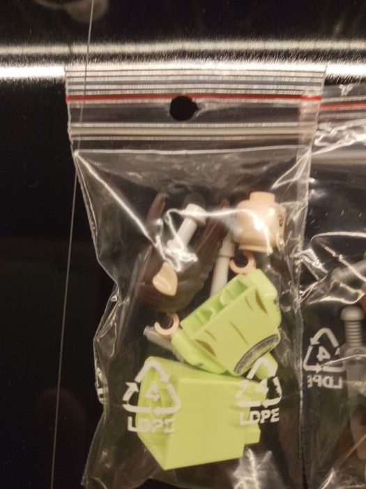 Lego 11377   3 figurki okazja. Nowe