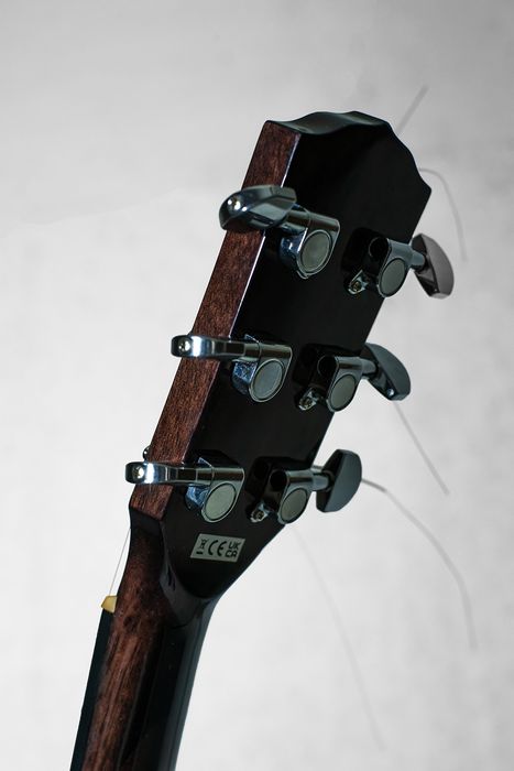 Гітара Fender CD-60S в ідеалі