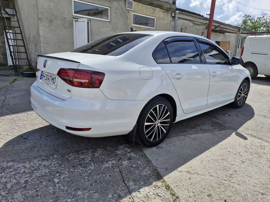 Продам Volkswagen  Jetta MK6