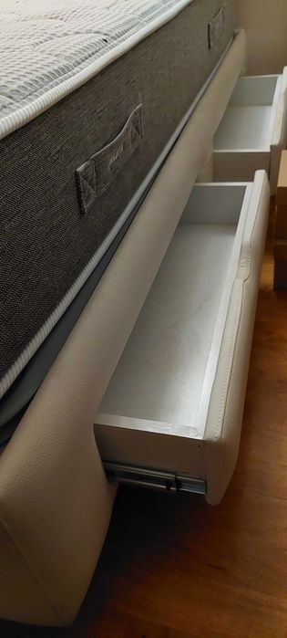 Cama de solteiro completa