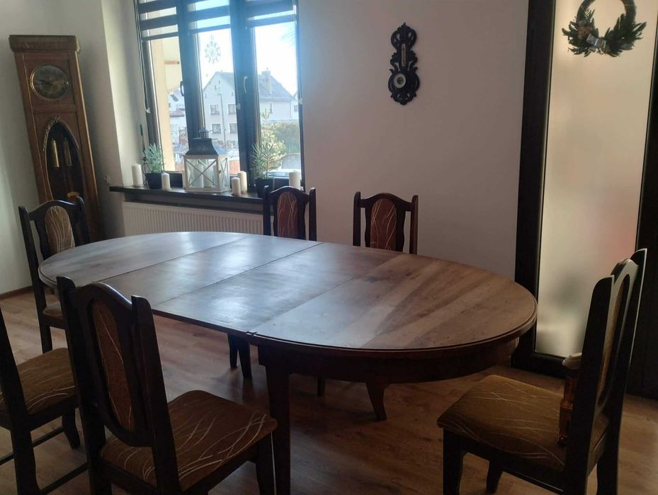 stary stół antyczny do renowacji