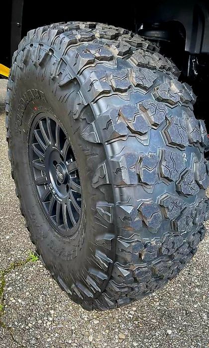 Pneus 40 13.5 17 Yokohama