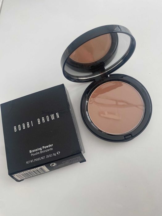 Nowy oryginalny Bobbi Brown Bronzing Powder puder brązujący 01 Natural