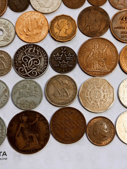 Пиратские монеты с 1880года.Парусники,королевы,короли,корабли