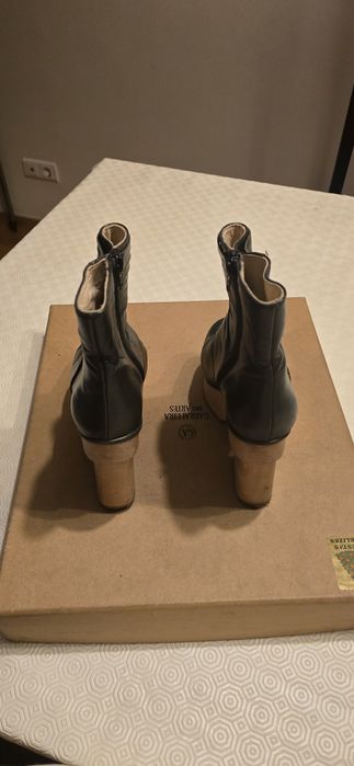 Botas da Xperimental verde-escuras
