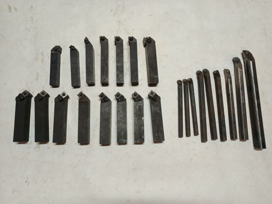 Noże tokarskie na płytki wymienne