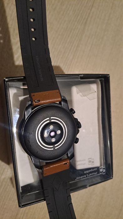 Смарт-часы Fossil GEN 6 BROWN LEATHER(FTW4062)