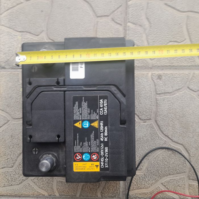 Акумулятор автомобільний 12в, 45 Ач